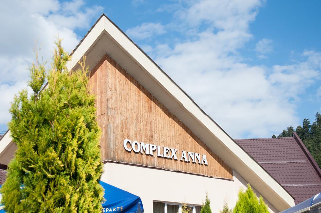Complex Anna 伯伊莱图什纳德 外观 照片